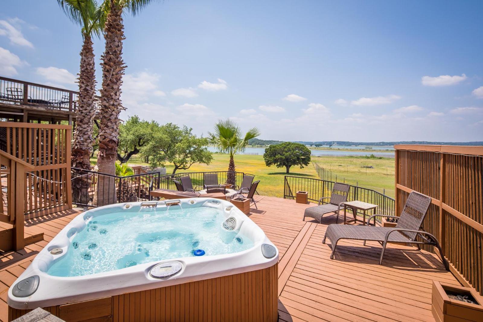 Lakeside Haven Townhouse